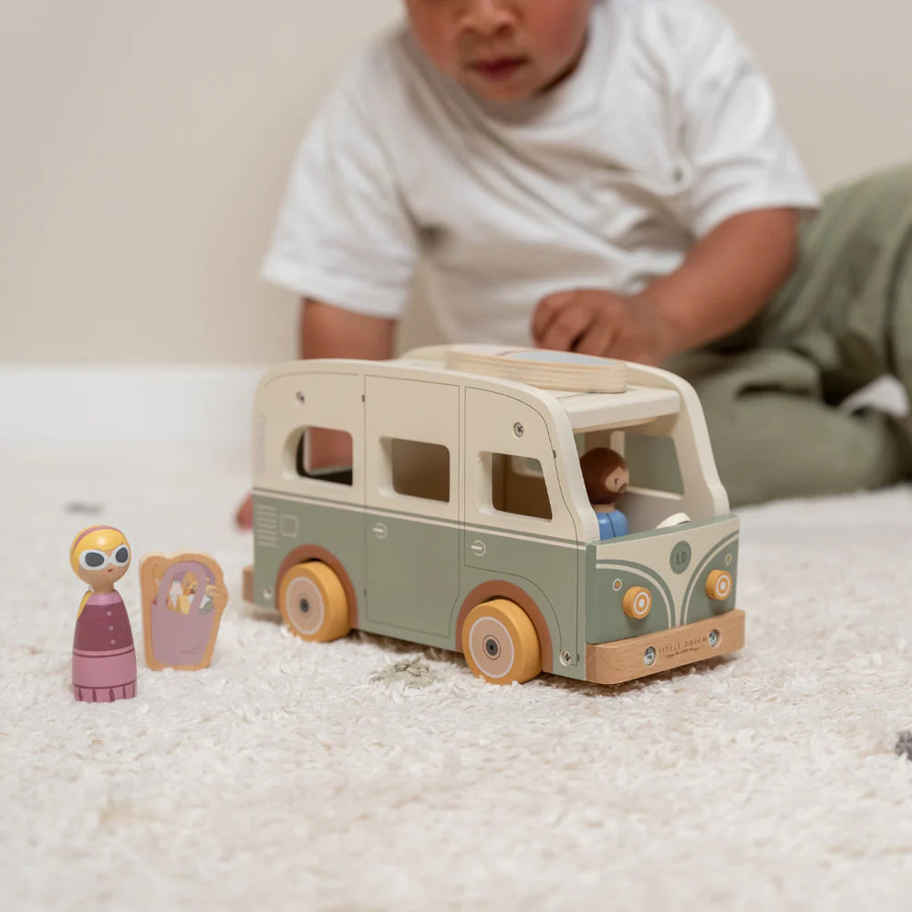 Vintage Camper Van with Dolls | Wooden Imaginative Play Toys