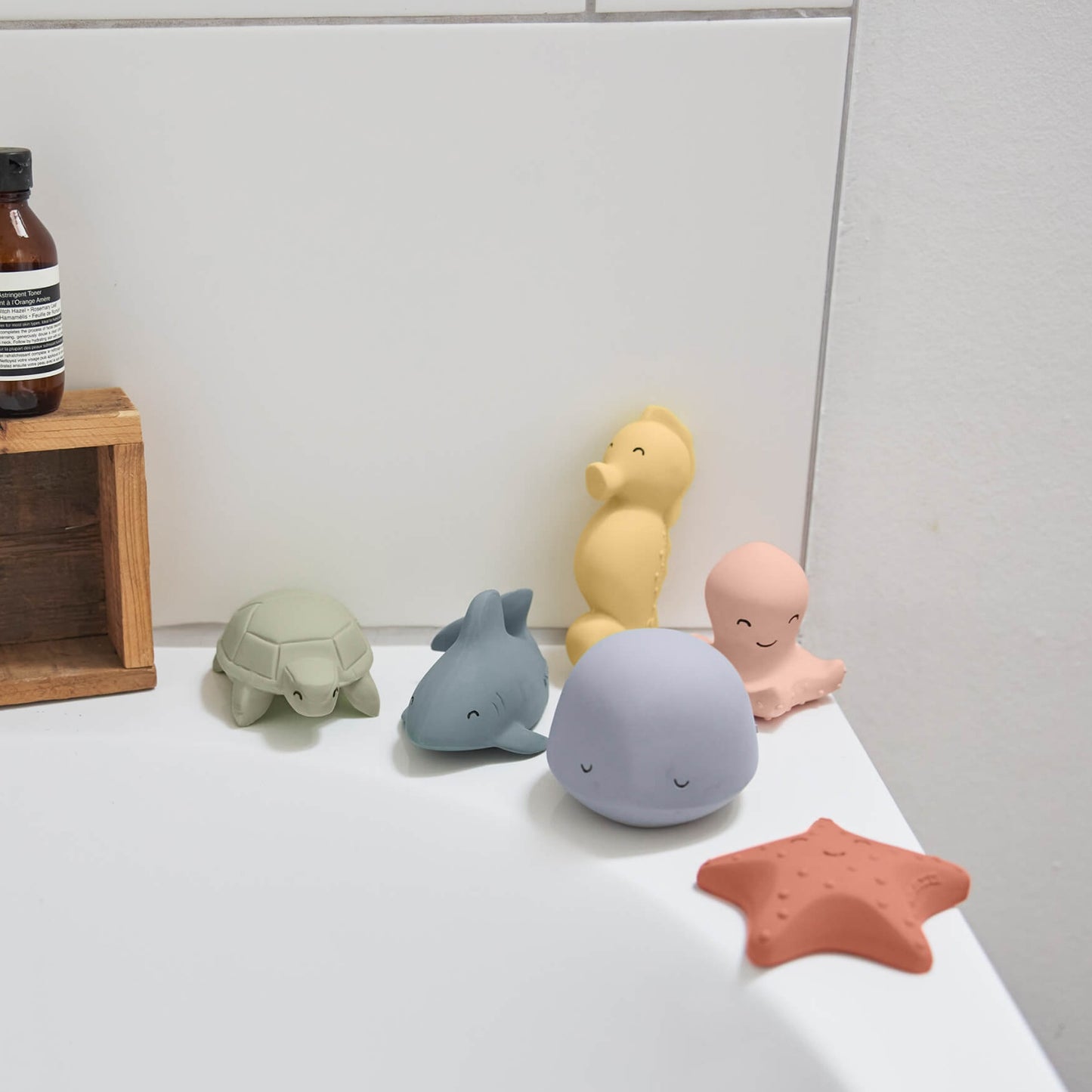 Starfish | Natural Rubber Rattle & Bath Toy