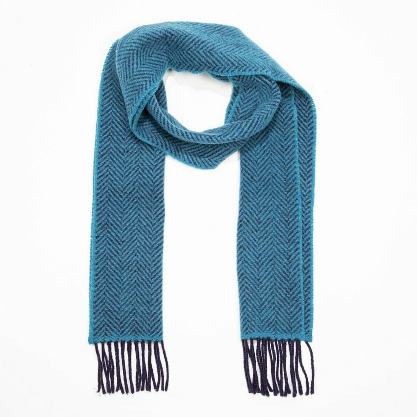 John Hanly Cashmere Merino Irish Scarf | Navy and Teal Herringbone Pattern | Front View | BeoVERDE Ireland