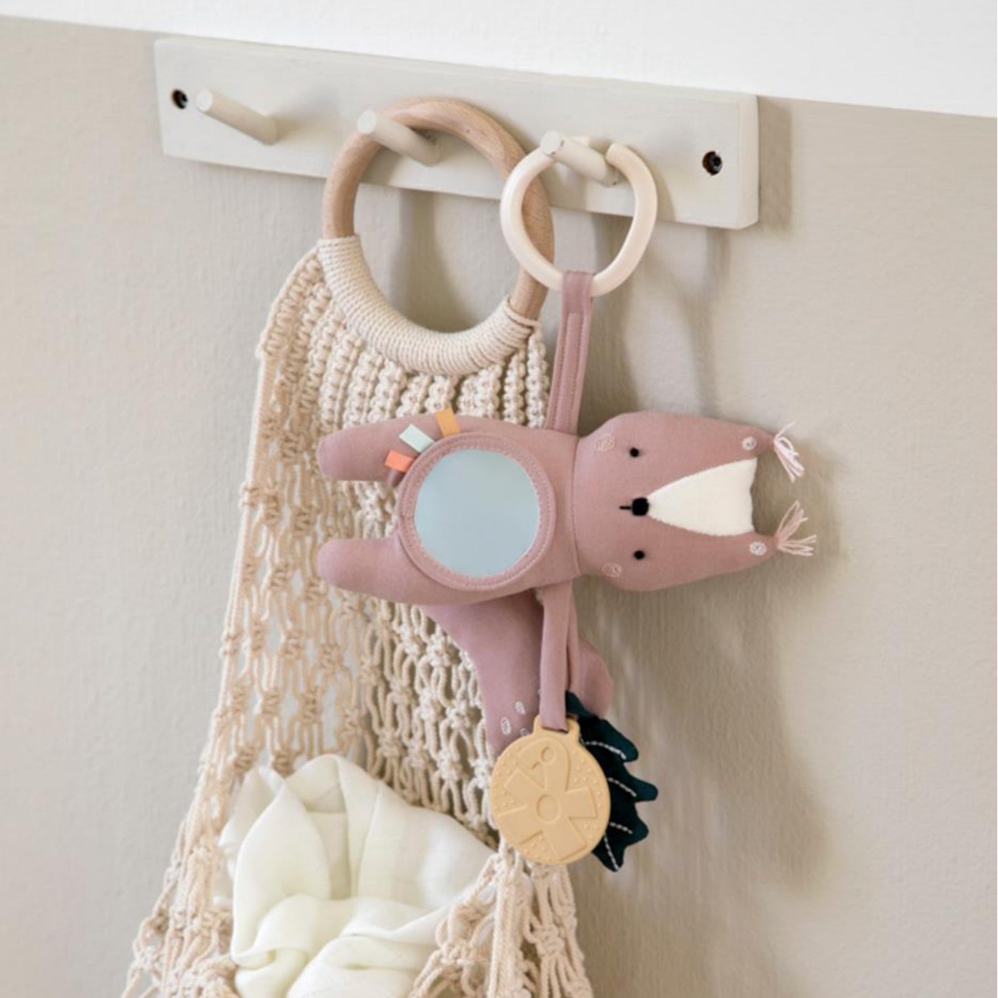 Sebra Zappy The Squirrel | Baby Activity Toy | BeoVERDE Ireland