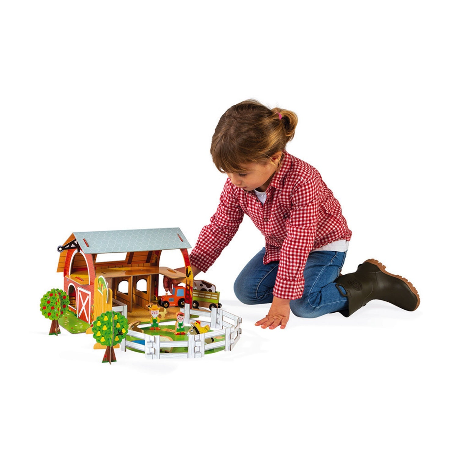 Janod Farm Set | Imaginative Play Toys | Lifestyle – Girl Playing | BeoVERDE.ie