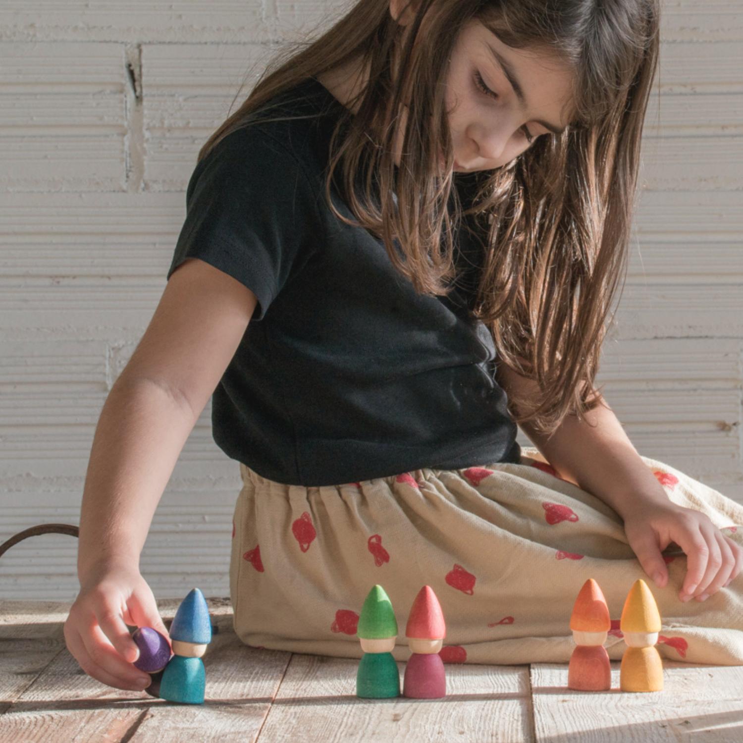 Grapat Rainbow Tomtens | Wooden Toys | Open-Ended Play Set | Lifestyle: Girl Playing | BeoVERDE.ie