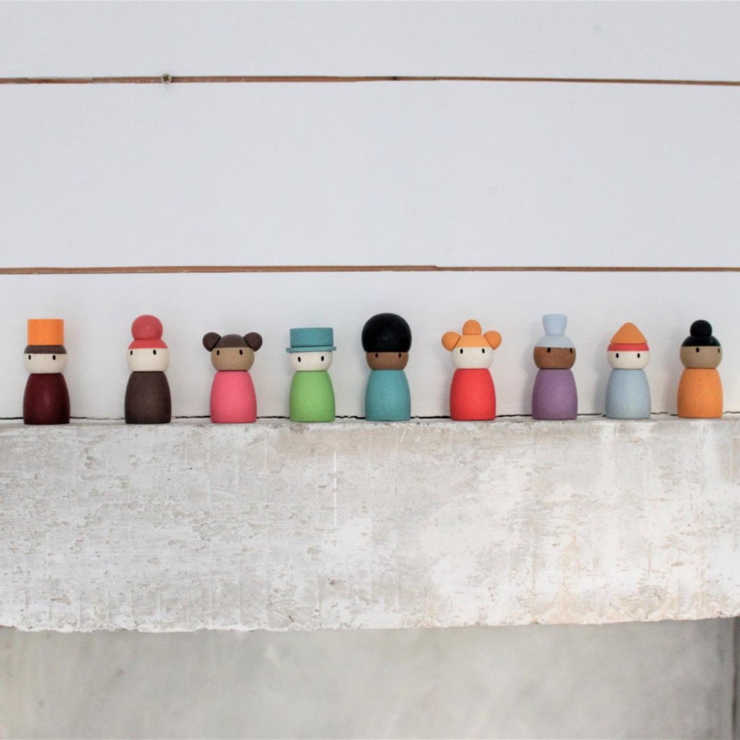 Tender Leaf Toys Happy Folk Hotel | Open-Ended Play Wooden Doll Set For Kids | Dolls on Shelf | BeoVERDE.ie