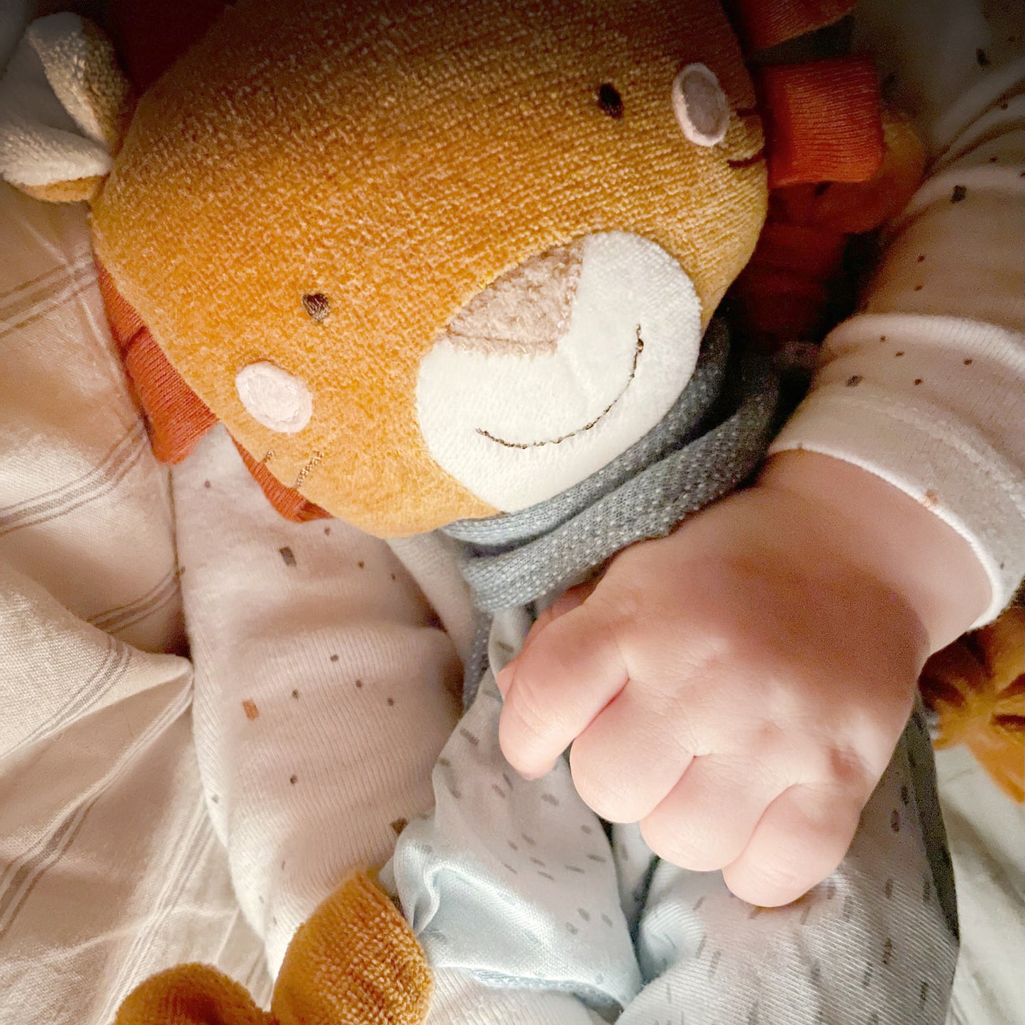 Lion | Baby Comforter | Baby’s First Soft Toy