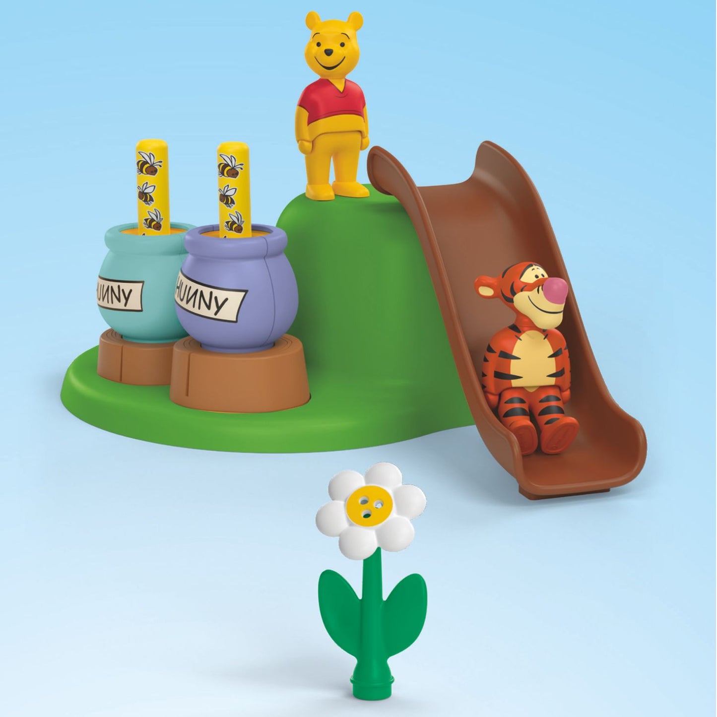 Winnie the Pooh & Tigger's Bee Garden | Junior & Disney | Eco-Plastic | 1 - 4 Years