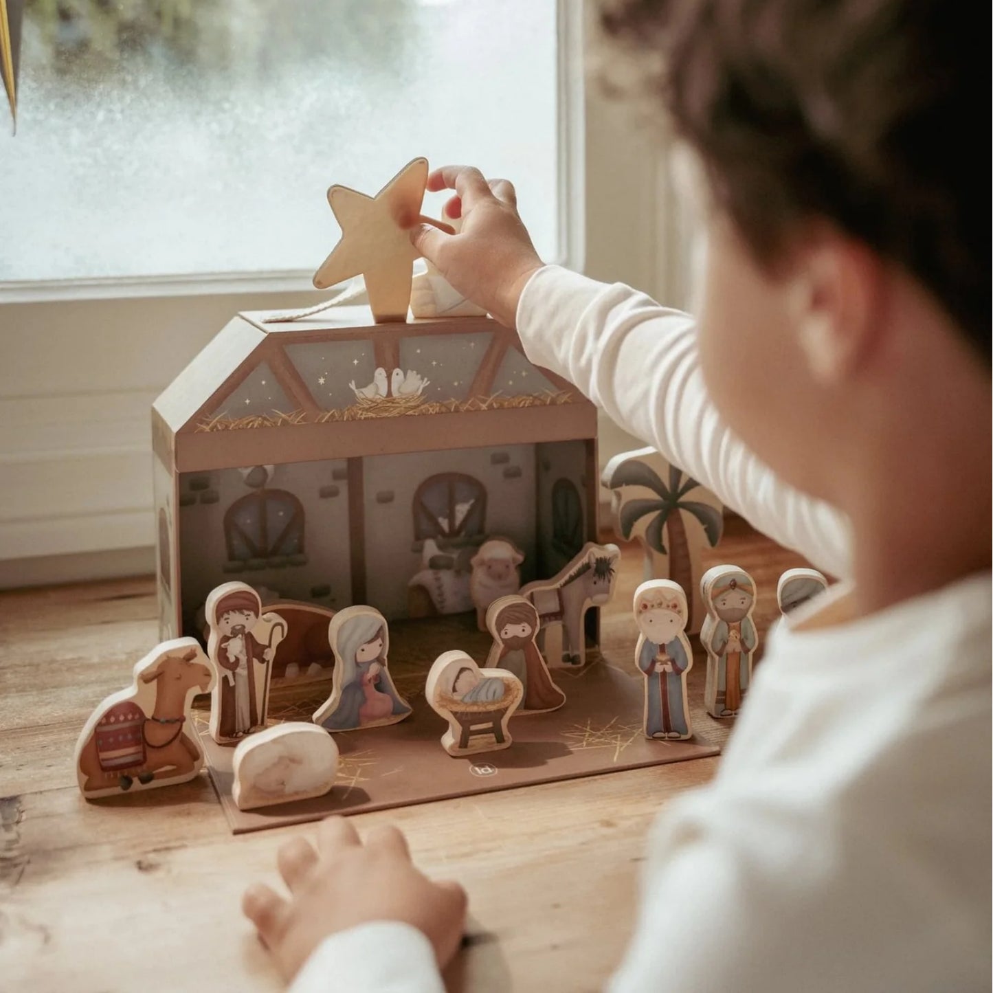 Nativity Scene | Wooden Home & Seasonal Decoration