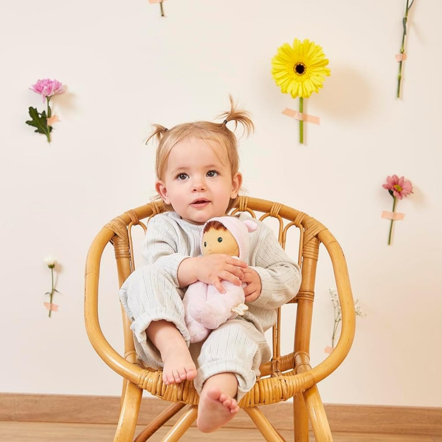 Baby Camélia | Baby Comforter & Doll | Baby’s First Soft Toy