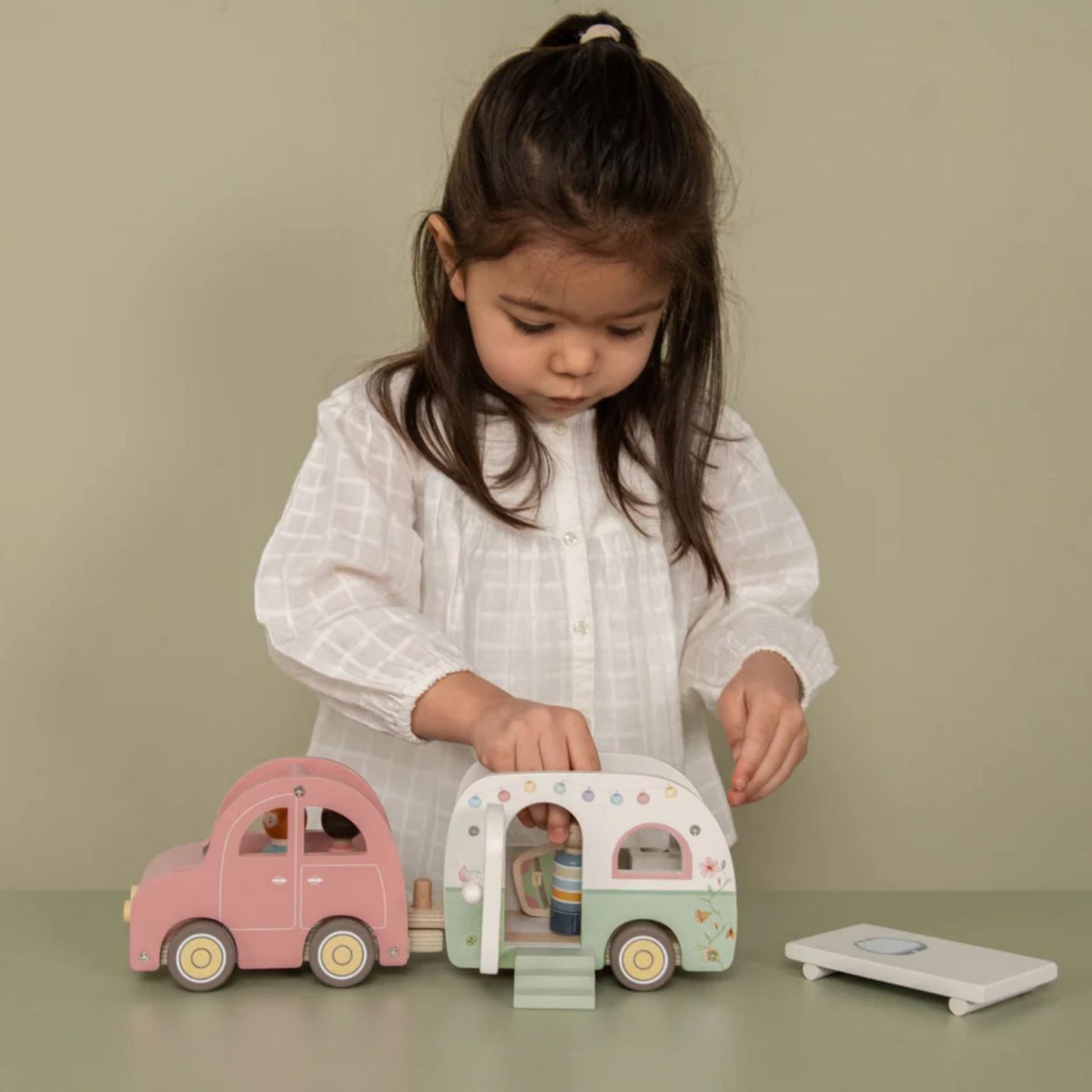 Vintage Car with Caravan and Dolls | Wooden Toy Set for Imaginative Play