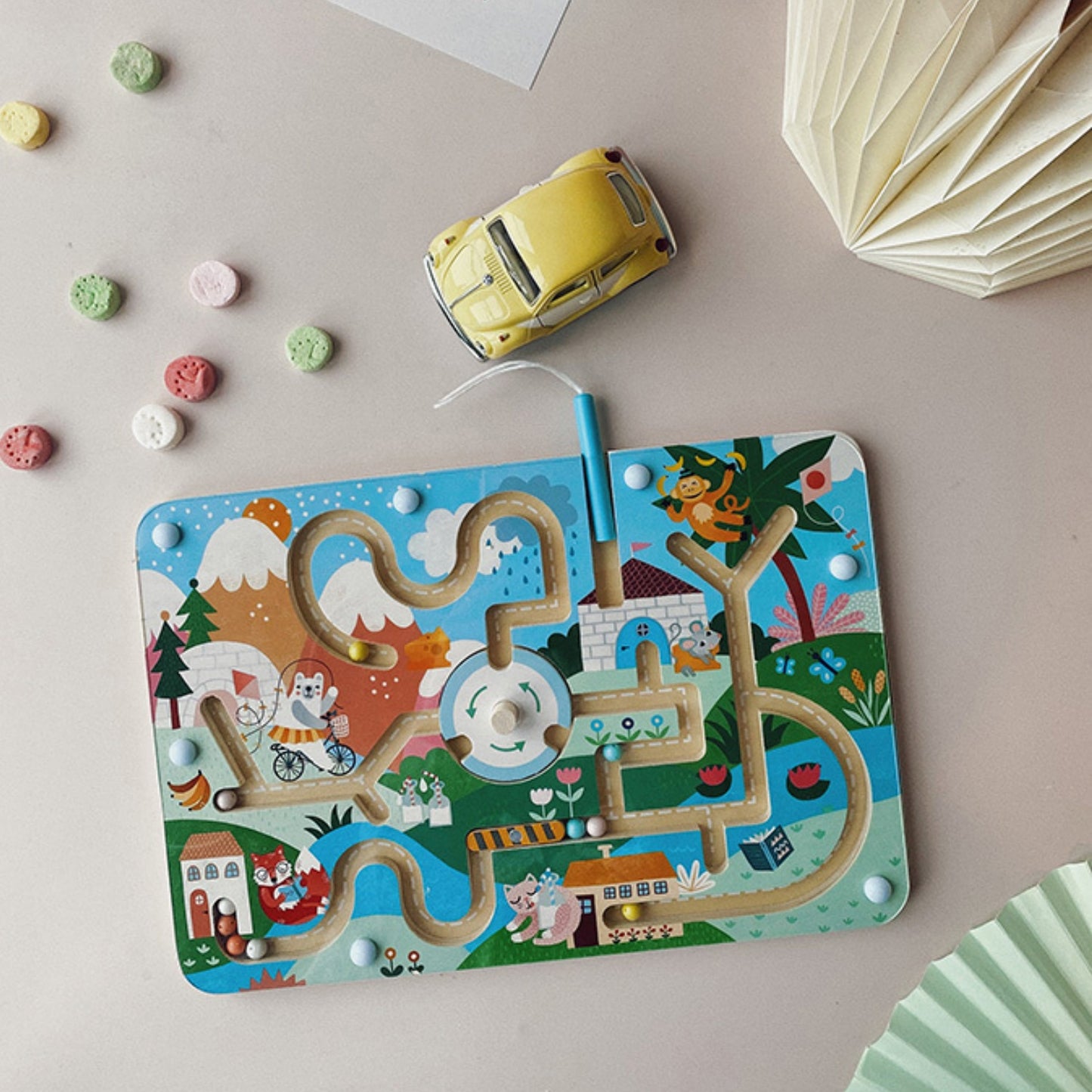 Magnetic Labyrinth | Designed by Michelle Carlslund | Dexterity Game