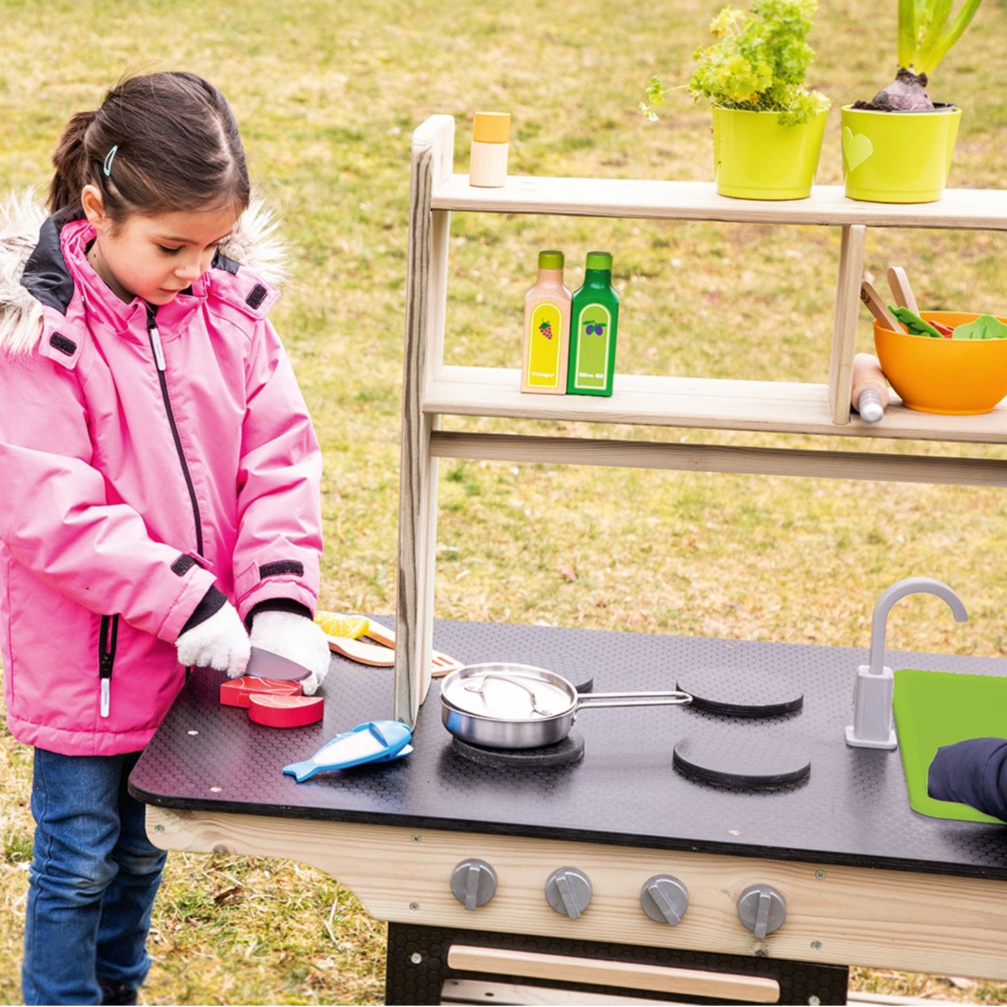 Mobile Kitchen | Children's Wooden Mud Kitchen