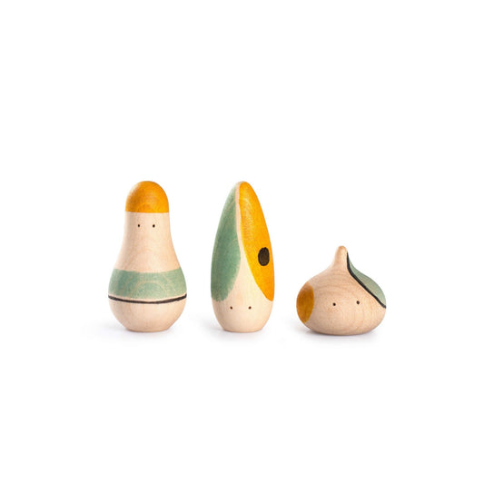 Grapat Hooray! Wooden Figures | Wooden Toys | Open-Ended Play Set | Front View | BeoVERDE Ireland