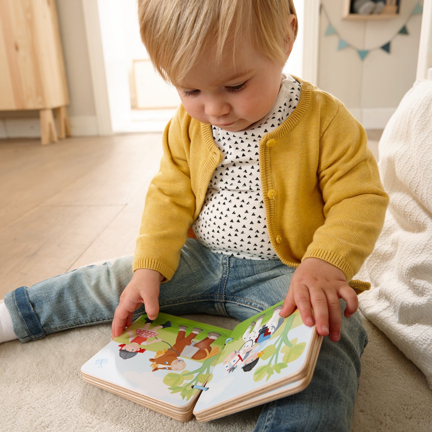 The Stables | Wooden Baby Book | Baby’s First Book Toy | HABA | Lifestyle: Baby Reading Wooden Book | BeoVERDE.ie