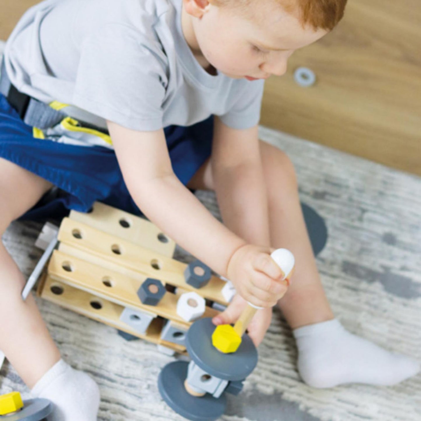 Small Foot Construction Set for Kids | Lifestyle - Boy Building Truck | BeoVERDE.ie