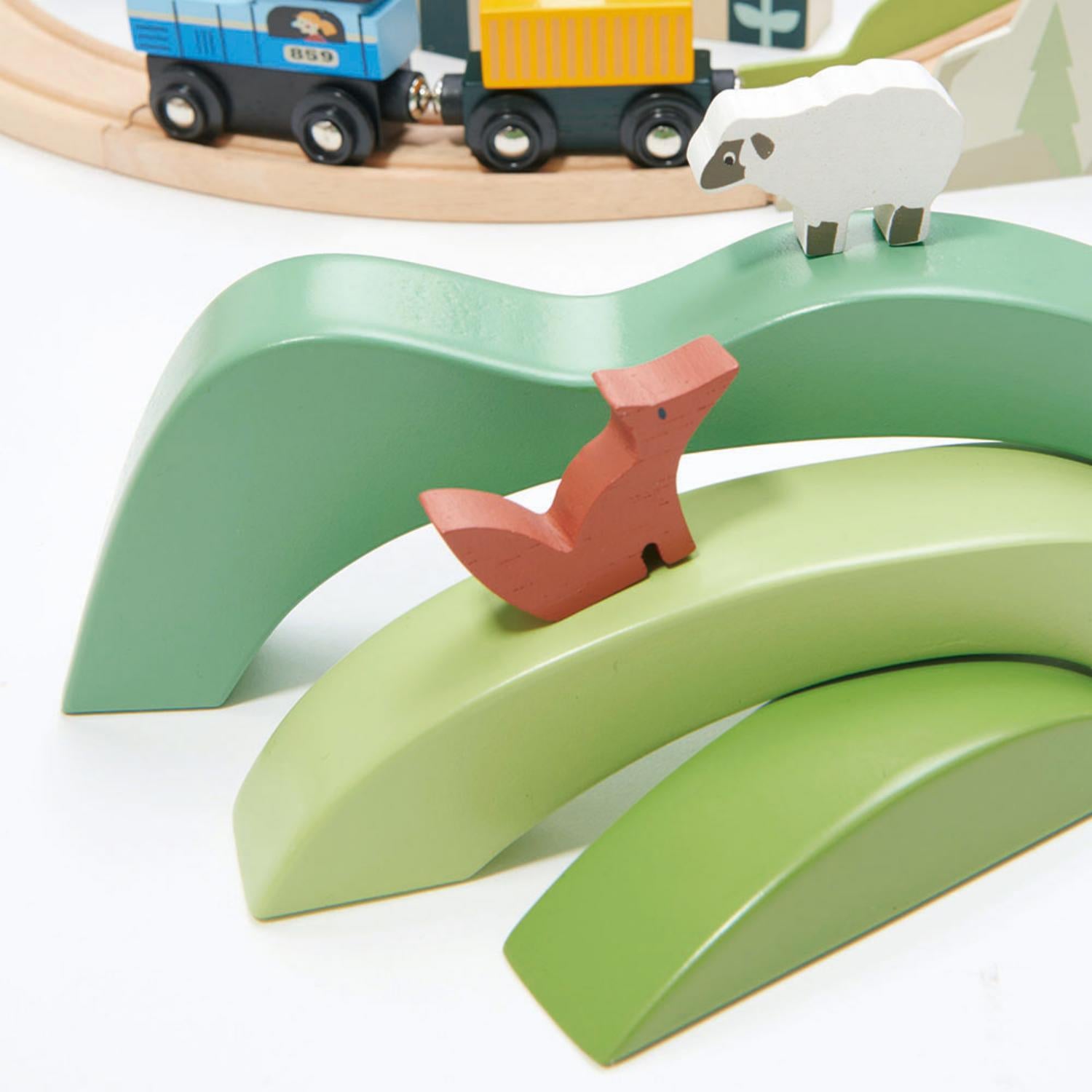 Tender Leaf Toys Green Hills View | Wooden Toy Open-Ended Play Set | Closeup Sheep and Fox | BeoVERDE.ie