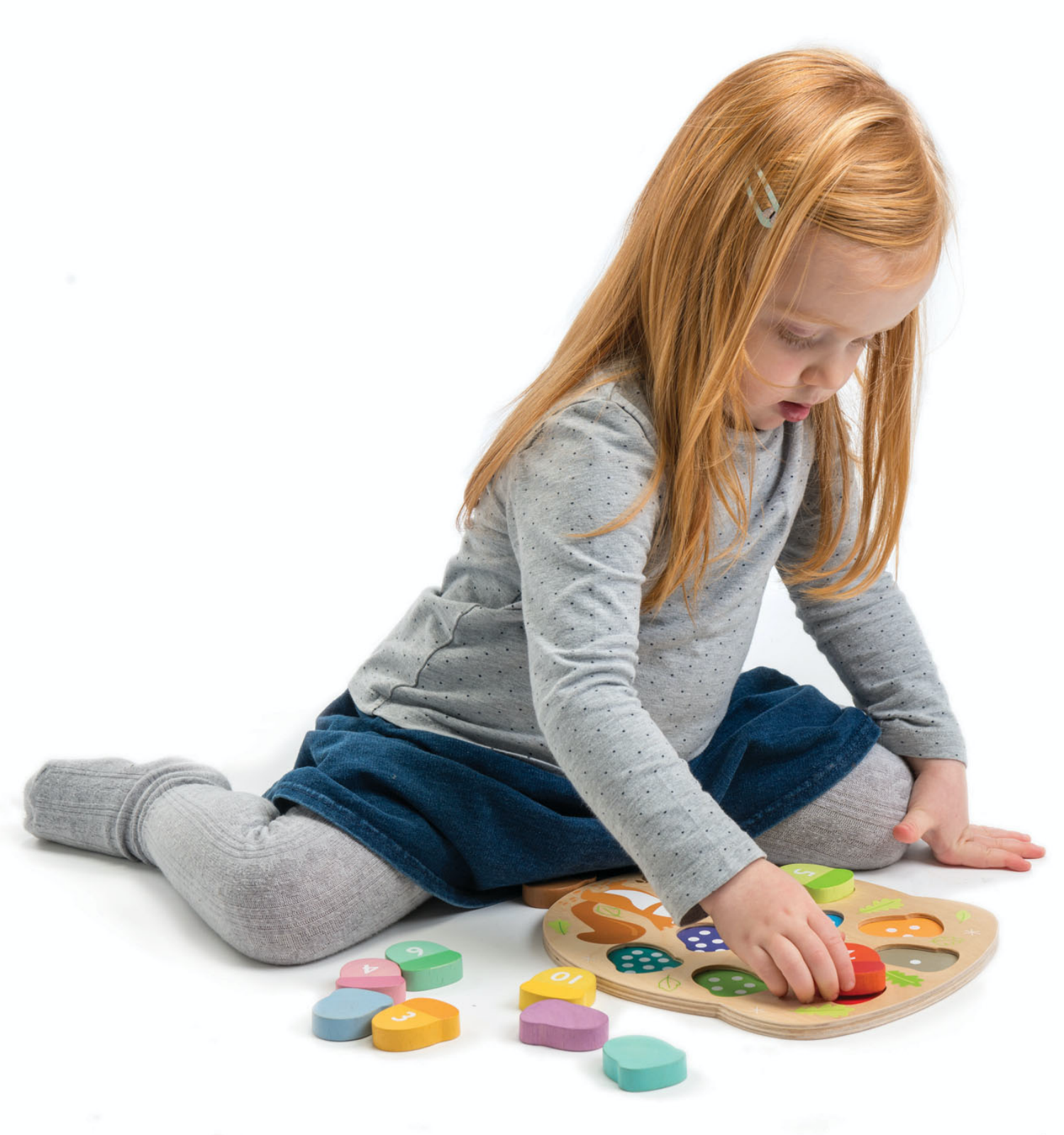 Tender Leaf How Many Acorns? | Hand-Crafted Wooden Educational Toy | Girl Playing | BeoVERDE.ie