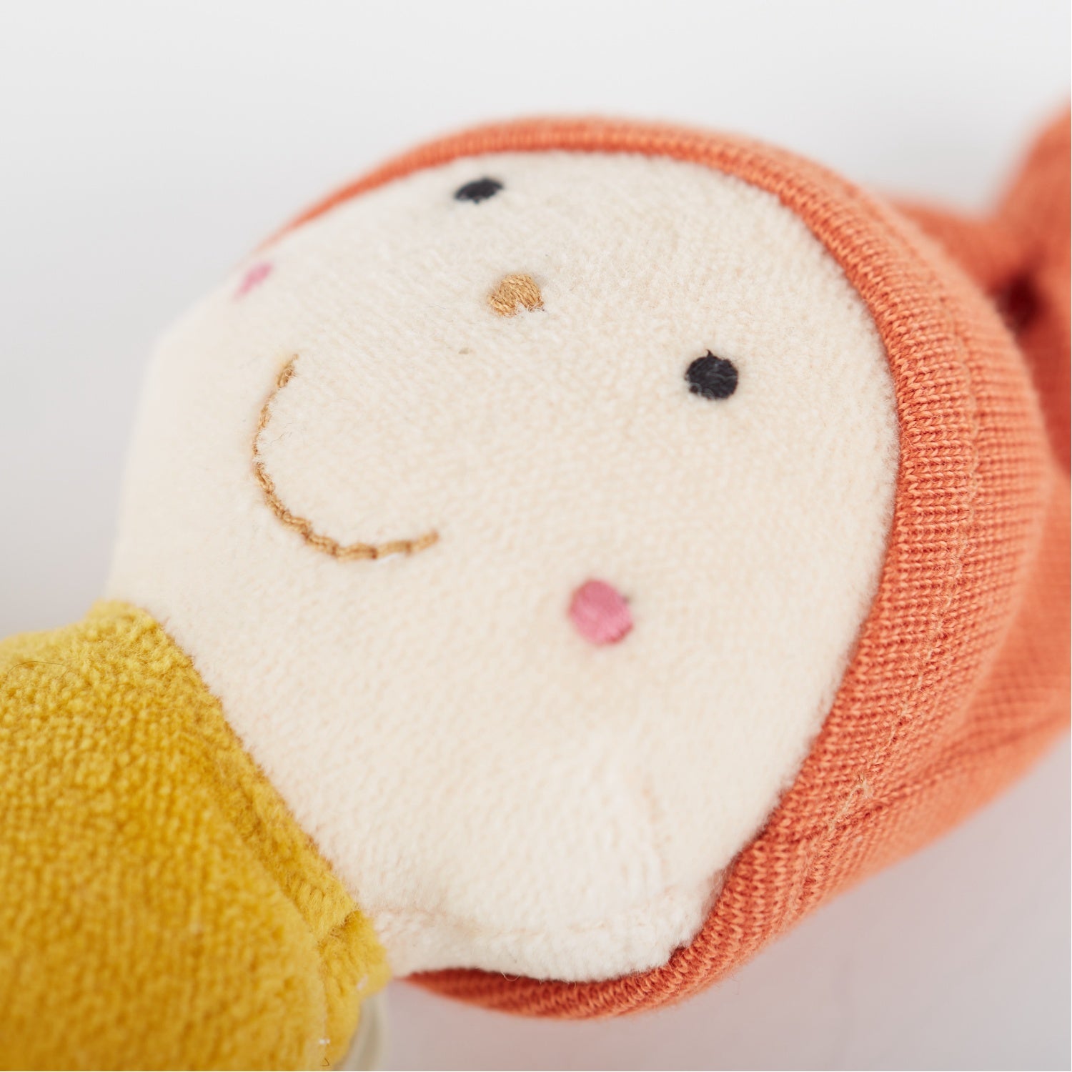 Sigikid Elf Cuddle Doll Baby Comforter | Organic Soft Toy | Baby’s First Toy | Close-up Face | BeoVERDE Ireland