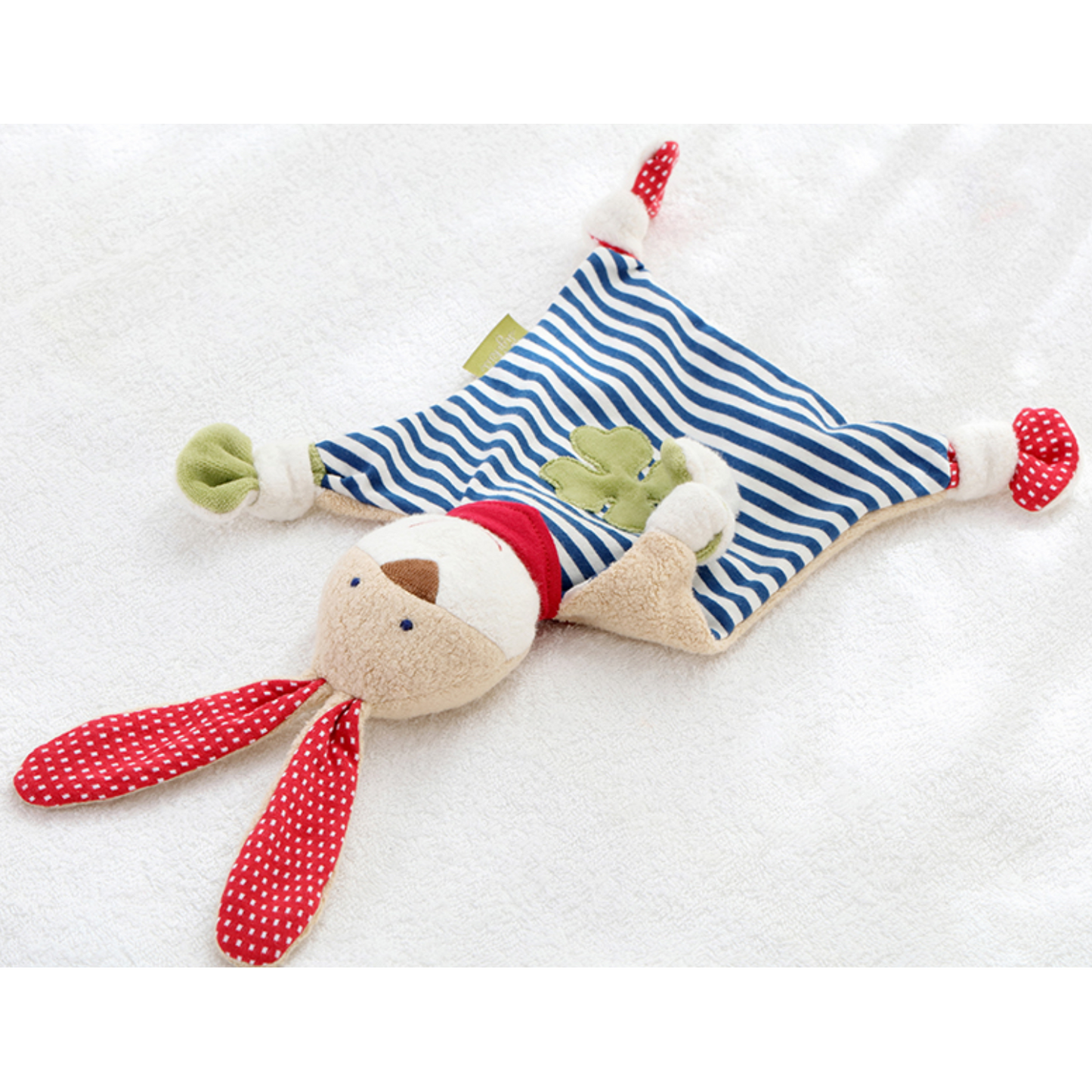 Sigikid Organic Rabbit Comforter | Baby’s First Toy | Lifestyle 2 | BeoVERDE.ie