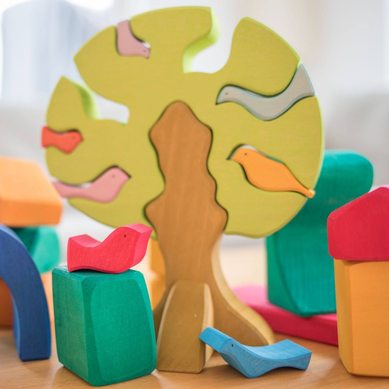 Gluckskafer Wooden Bird Tree Puzzle & Stacker | Imaginative Play Wooden Toys | Waldorf Education and Montessori Education | Lifestyle – Bird Tree in Small World Pay Scene | BeoVERDE.ie