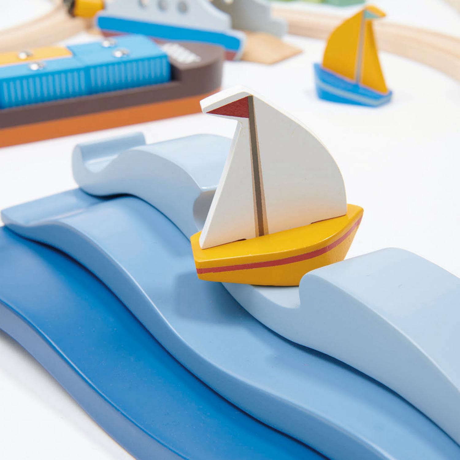 Tender Leaf Toys Blue Water | Wooden Toy Open-Ended Play Set | Lifestyle: Closeup Boat | BeoVERDE.ie