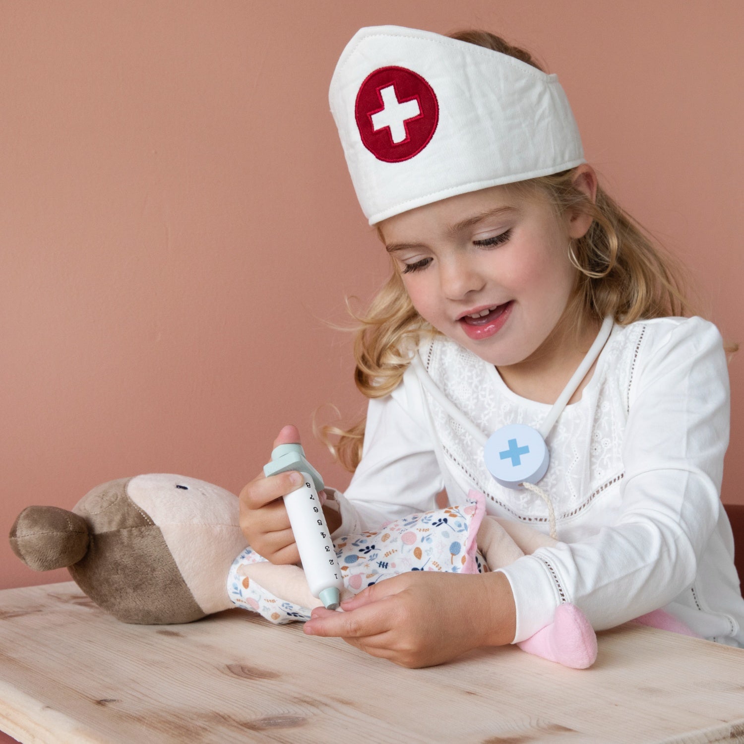 Little Dutch Doctor's Bag Playset | Wooden Pretend Play Toy For Kids | BeoVERDE Ireland
