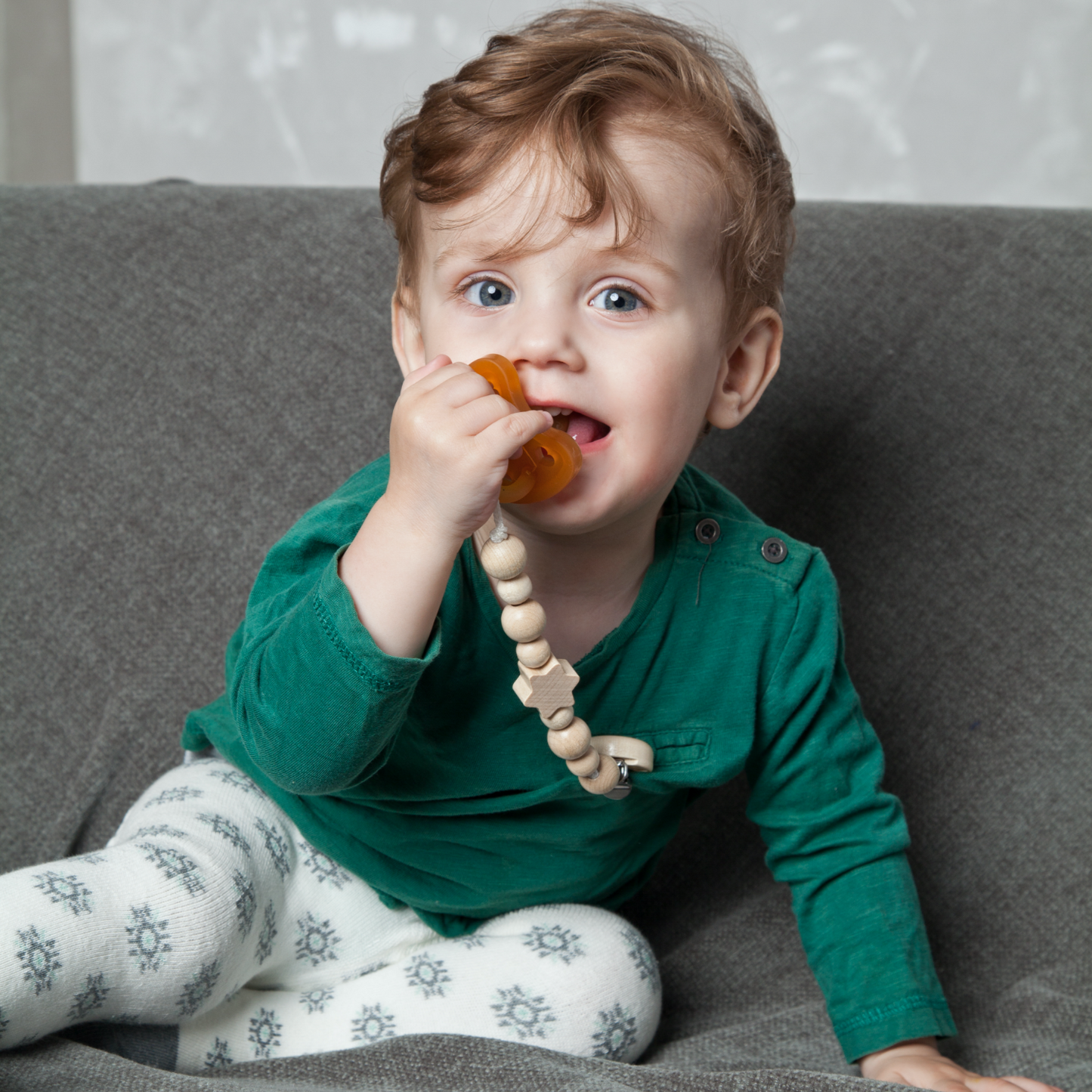 Grunspecht Organic Rubber Orthodontic Teat Soother | Lifestyle Four Teething Ring | BeoVERDE.ie