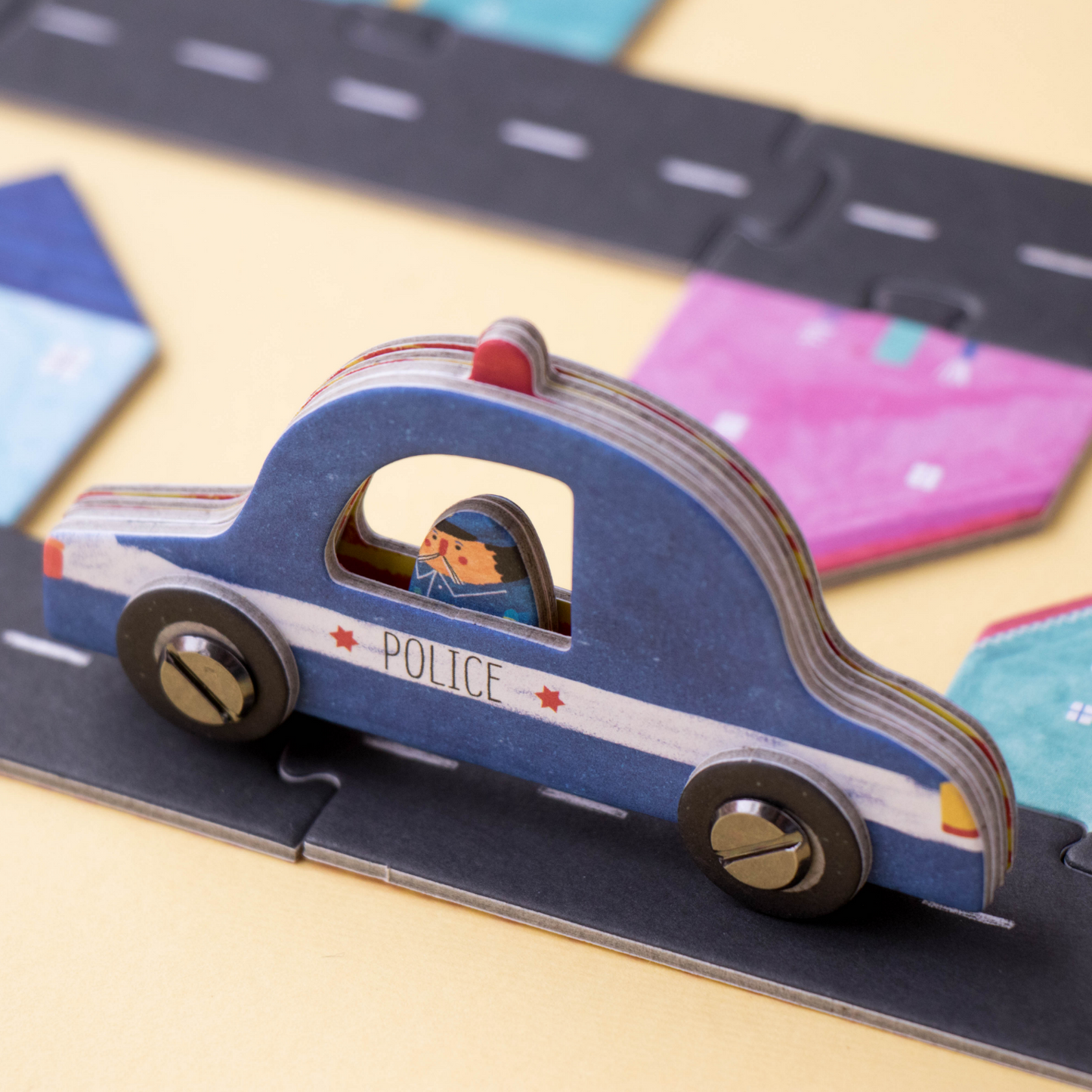 Londji ROADS Board Game | Board Game for Kids and the Whole Family | Close-up: Police Car | BeoVERDE.ie